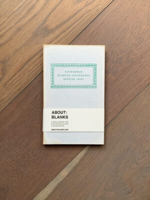 About Blanks │ Notitie- & Schetsboek van Vintage Boekkaft - melkwit