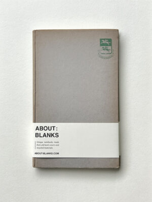 About Blanks │ Notitie- & Schetsboek van Vintage Boekkaft - Amphora kleur